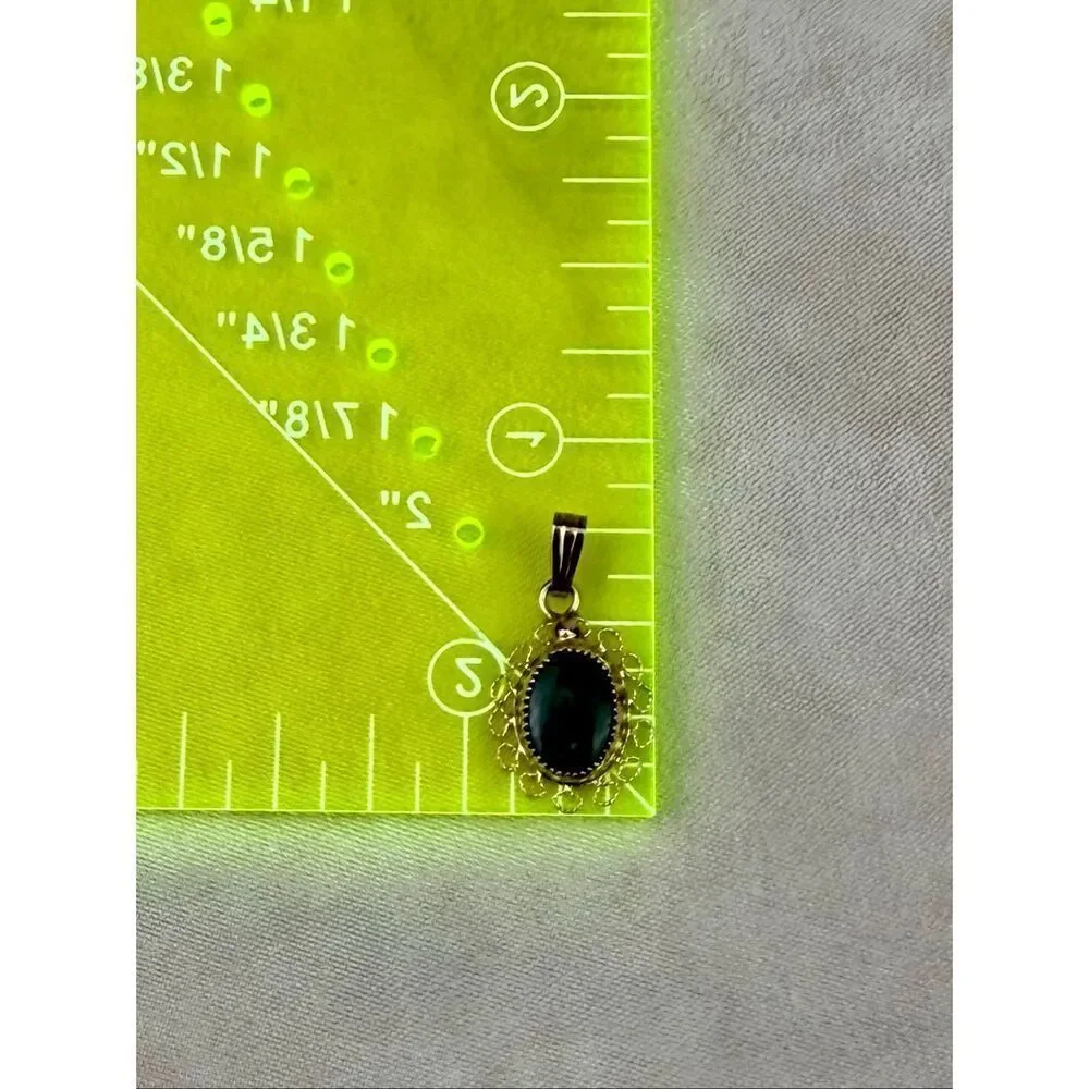 Vintage Pendant 1/20 12K GF With Green Center Stone